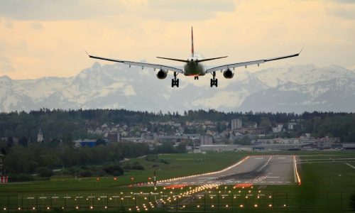 airplane-landing