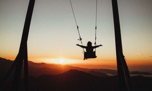 girl-on-swing